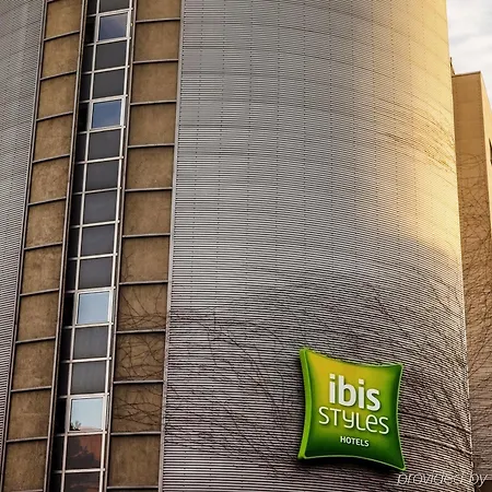 Hotell Ibis Styles Paris Ouen 2*
