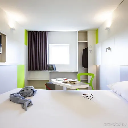 Ibis Styles Paris Ouen Saint-Ouen (Seine-Saint-Denis)